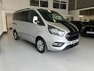 Used 2019 Ford Tourneo Custom Titanium Silver - Interior and Exterior details 3