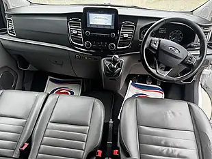 Used 2019 Ford Tourneo Custom Titanium White - Interior and Exterior details 14