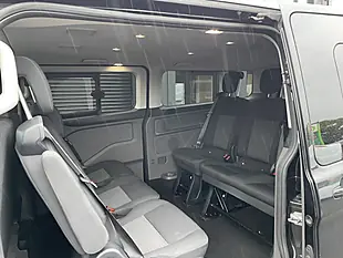 Used 2019 Ford Tourneo Custom Zetec Black - Interior and Exterior details 7