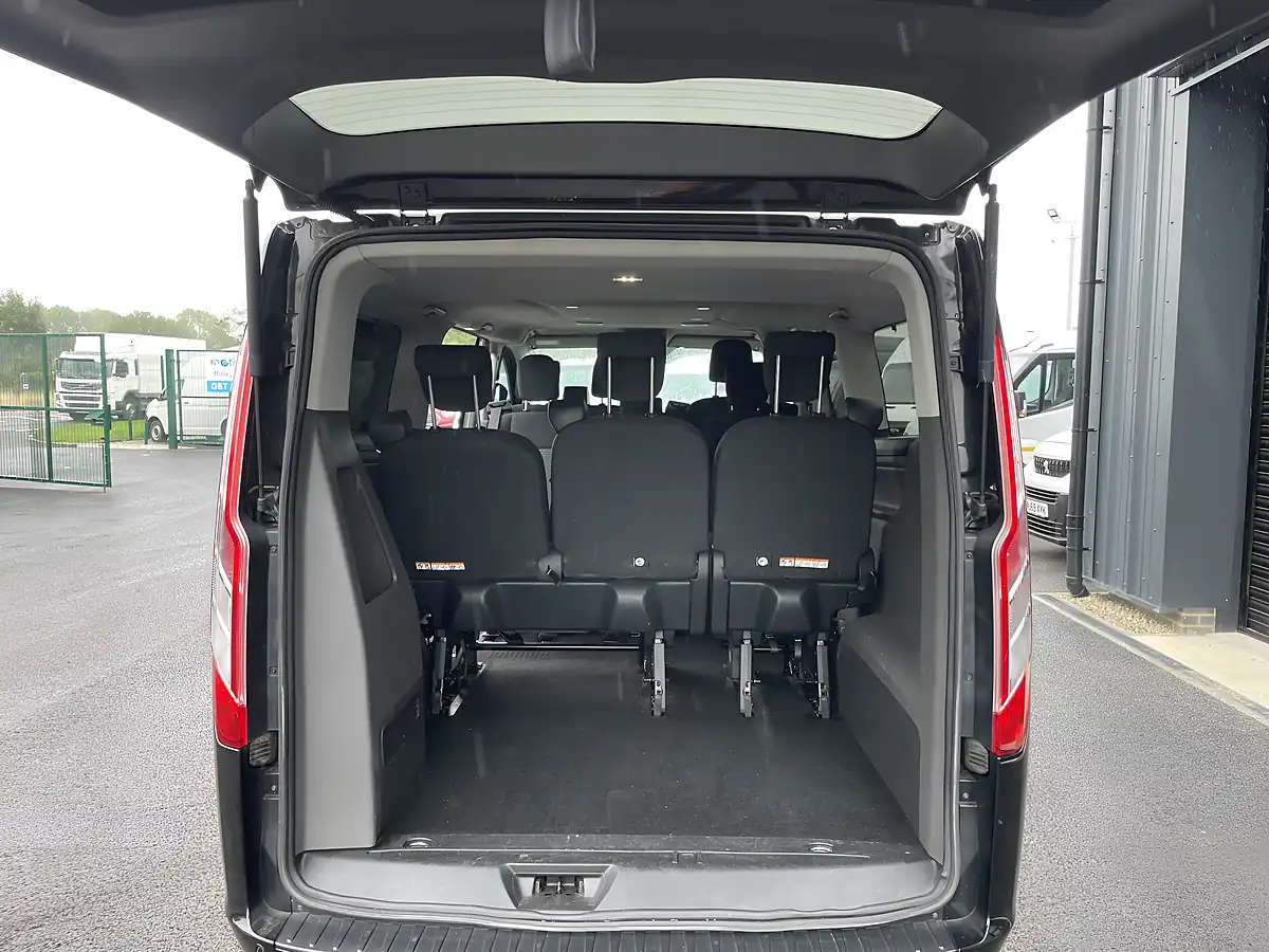 Used 2019 Ford Tourneo Custom Zetec Black - Interior and Exterior details 8