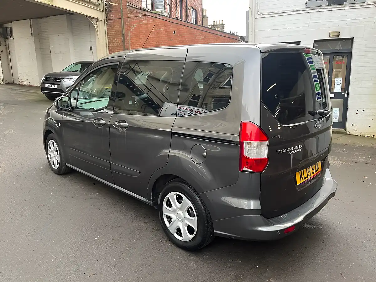 Used 2019 Ford Tourneo Zetec Grey - Interior and Exterior details 6