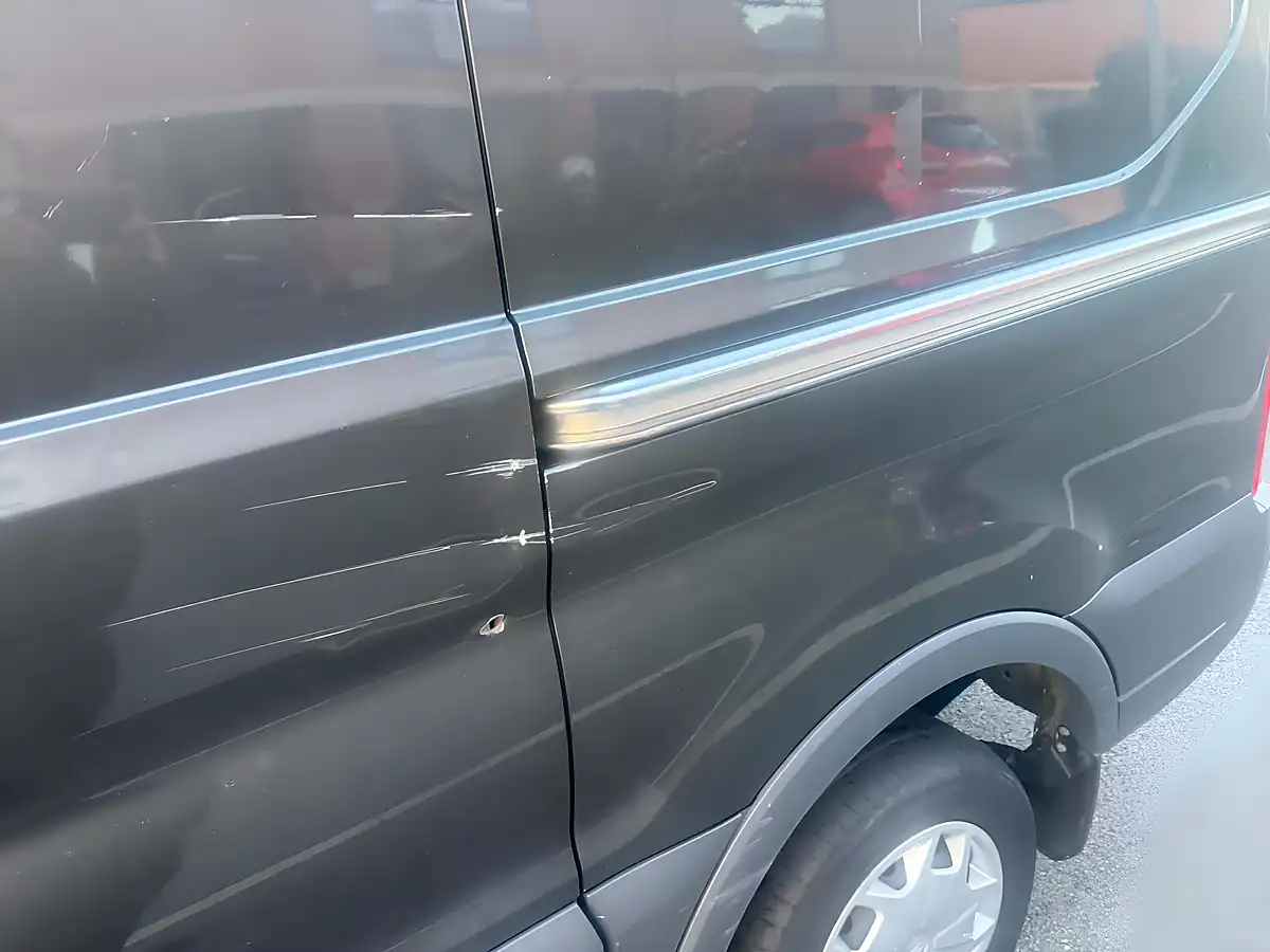 Used 2019 Ford Transit 290 Grey - Interior and Exterior details 5