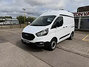 Used 2019 Ford Transit 300 Custom 300 Custom L1 H2 Swb High Roof White - Interior and Exterior details 11