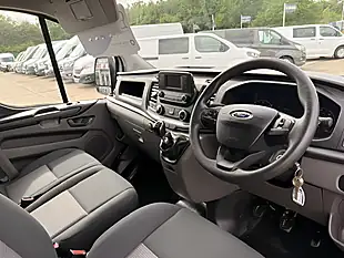 Used 2019 Ford Transit 300 Custom 300 Custom L1 H2 Swb High Roof White - Interior and Exterior details 18