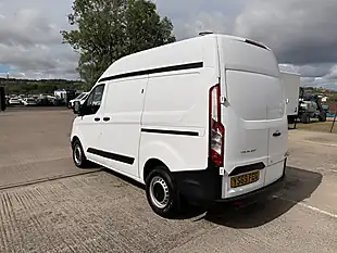 Used 2019 Ford Transit 300 Custom 300 Custom L1 H2 Swb High Roof White - Interior and Exterior details 6