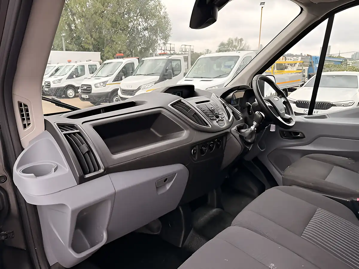 Used 2019 Ford Transit 310 Limited Grey - Interior and Exterior details 11
