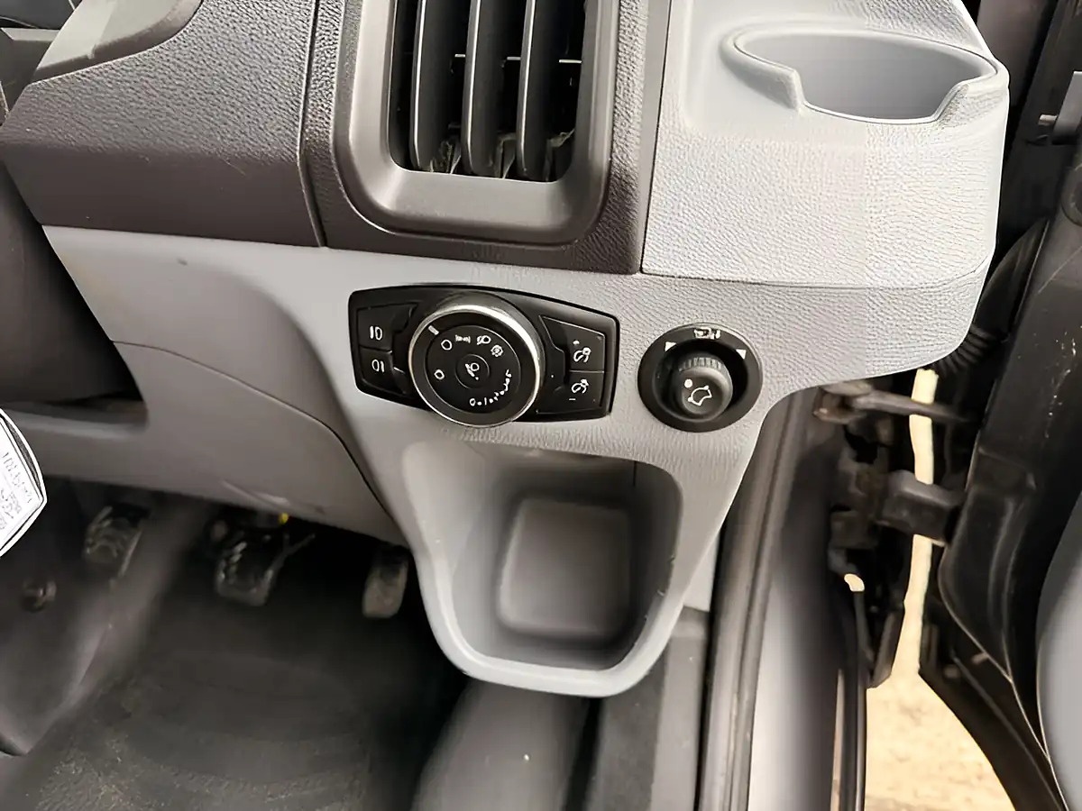Used 2019 Ford Transit 310 Limited Grey - Interior and Exterior details 19