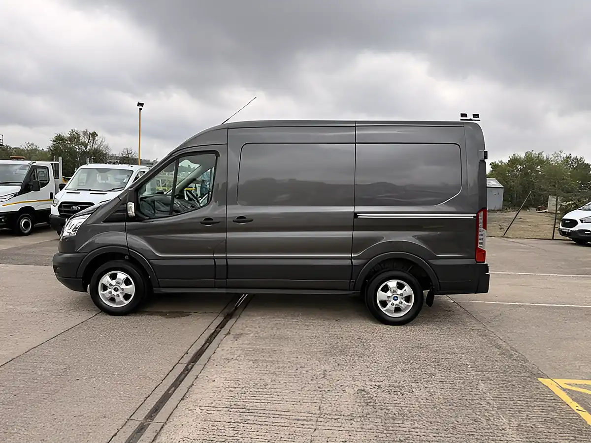 Used 2019 Ford Transit 310 Limited Grey - Interior and Exterior details 7