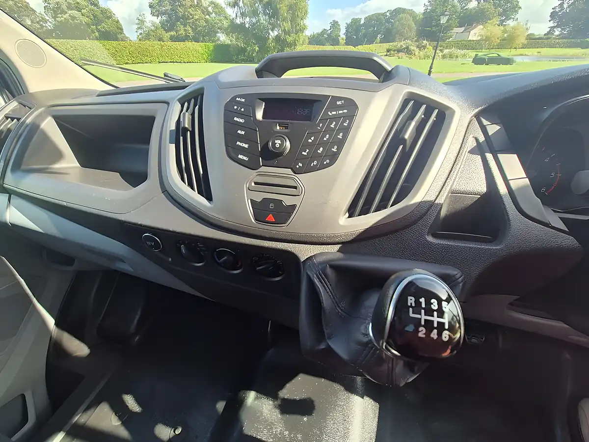 Used 2019 Ford Transit 350 Chassis Cab White - Interior and Exterior details 14