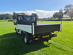 Used 2019 Ford Transit 350 Chassis Cab White - Interior and Exterior details 7