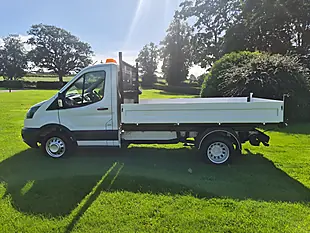 Used 2019 Ford Transit 350 Chassis Cab White - Interior and Exterior details 8