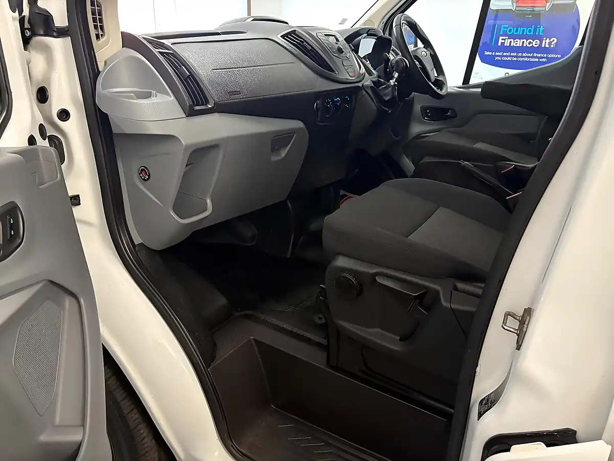 Used 2019 Ford Transit 350 FWD L2 H3 White - Interior and Exterior details 17