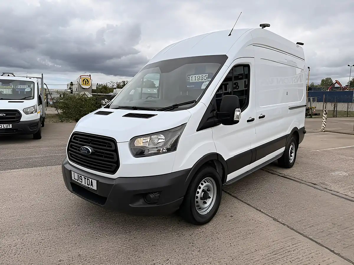 Used 2019 Ford Transit 350 L2 H3 Mobile Workshop White - Interior and Exterior details 14