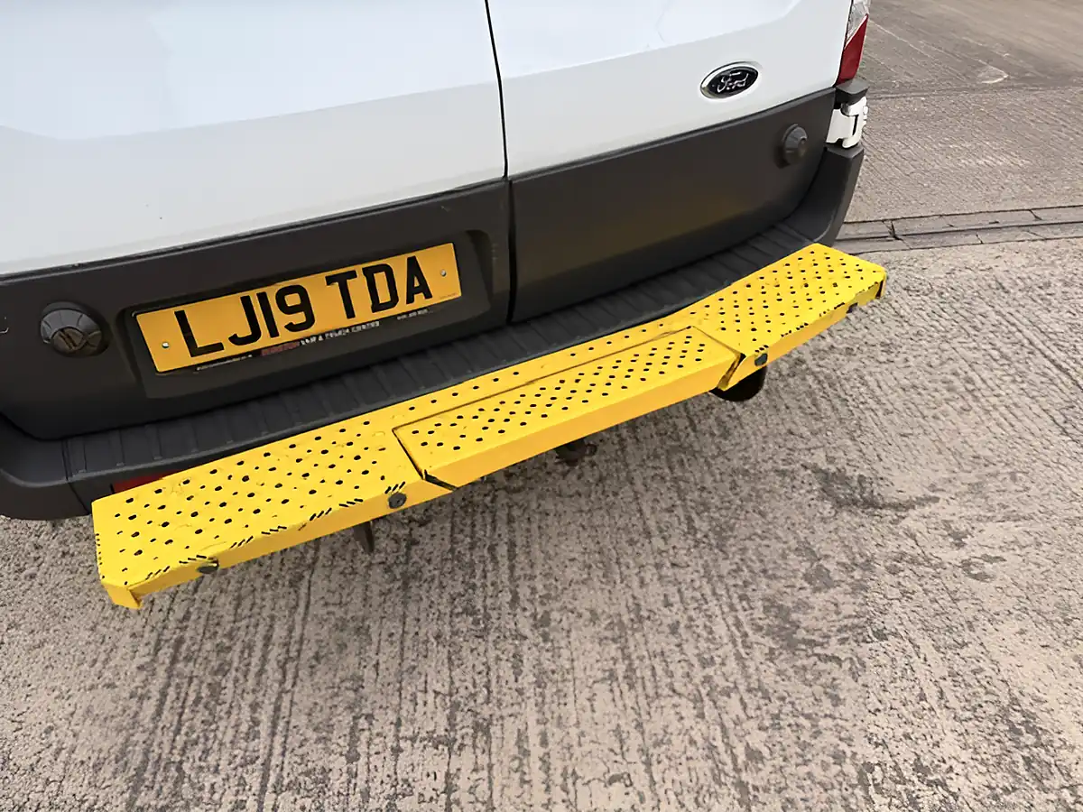 Used 2019 Ford Transit 350 L2 H3 Mobile Workshop White - Interior and Exterior details 5
