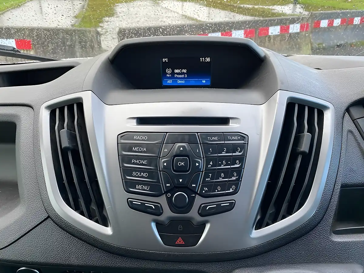 Used 2019 Ford Transit 350 L2H2 Mwb White - Interior and Exterior details 13