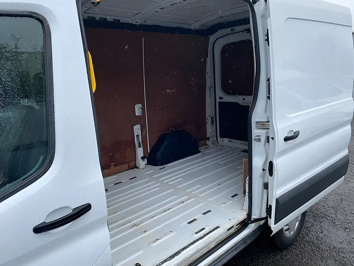 Used 2019 Ford Transit 350 L2H2 Mwb White - Interior and Exterior details 14