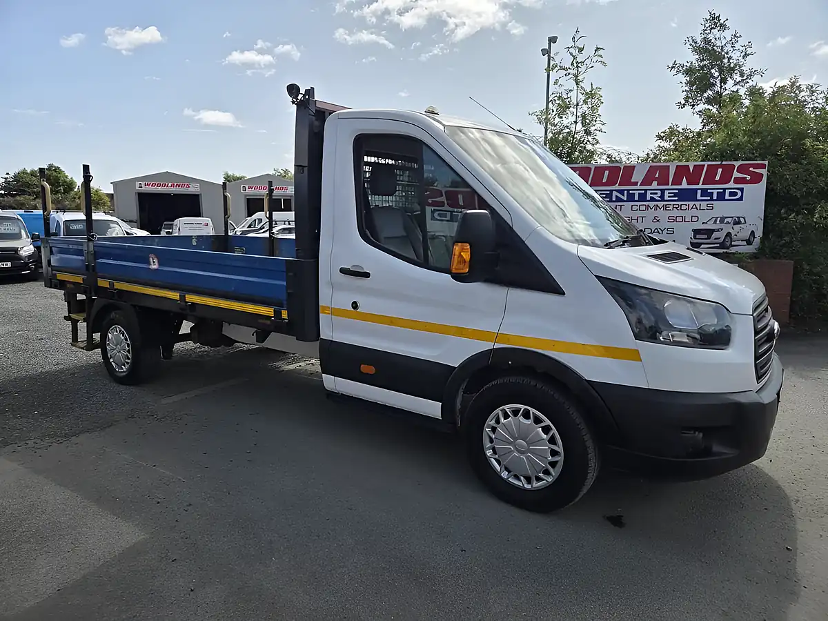 Used 2019 Ford Transit 350 Lwb Dropside White - Front View