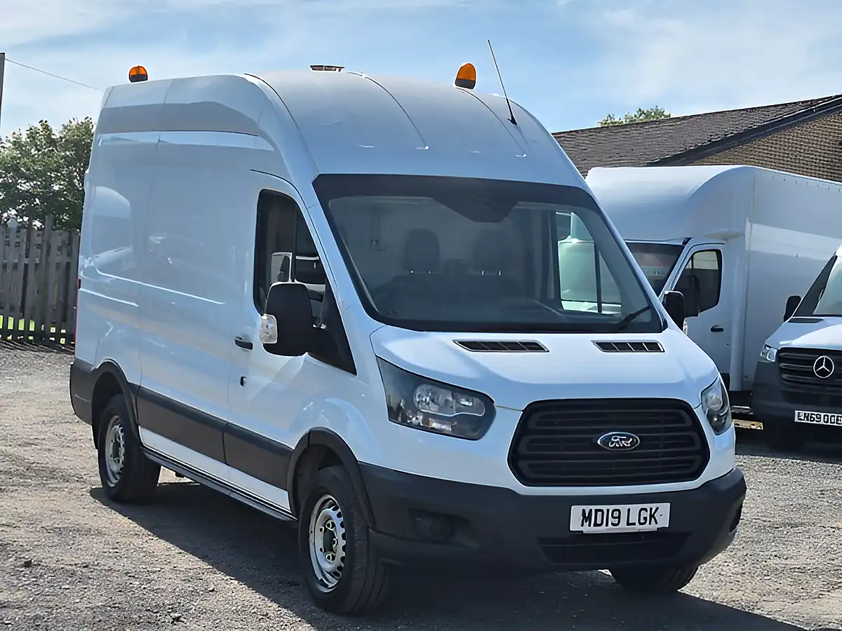 Used 2019 Ford Transit 350 Mwb L2 H3 White - Interior and Exterior details 2