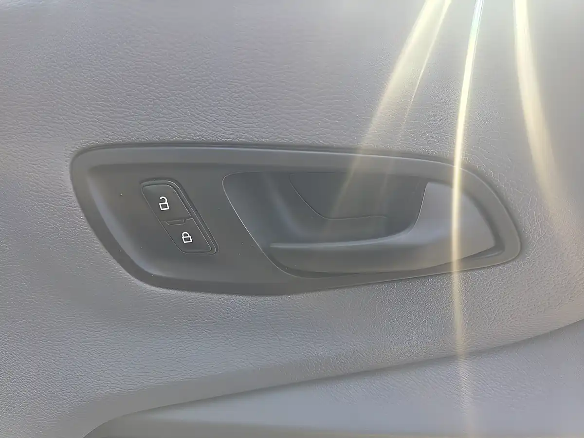 Used 2019 Ford Transit 350 Panel Van L2 H3 White - Interior and Exterior details 14