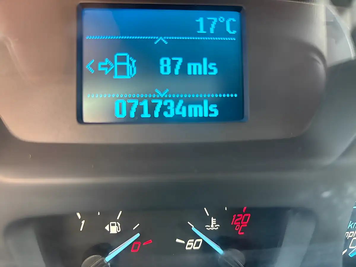 Used 2019 Ford Transit 350 White - Interior and Exterior details 13