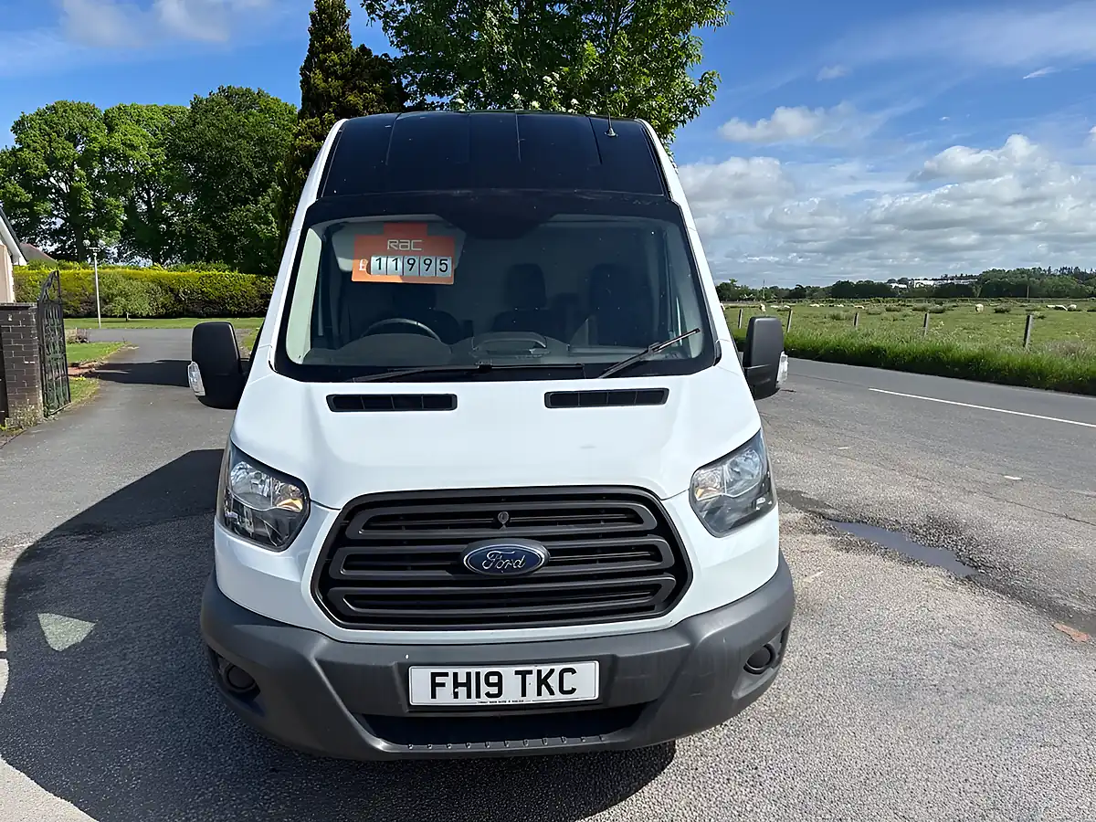 Used 2019 Ford Transit 350 White - Interior and Exterior details 8