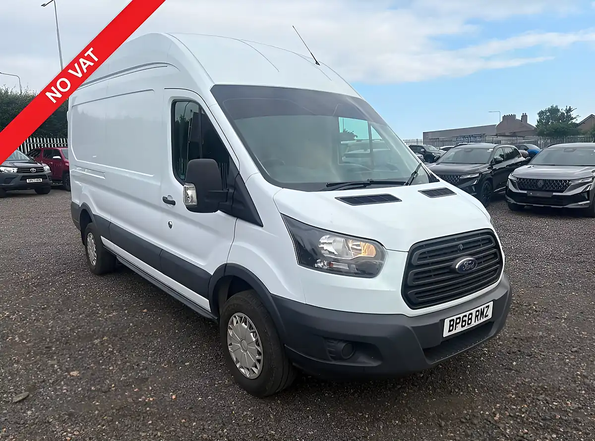Used 2019 Ford Transit 350 White - Front View