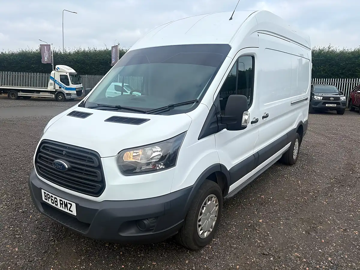 Used 2019 Ford Transit 350 White - Interior and Exterior details 3