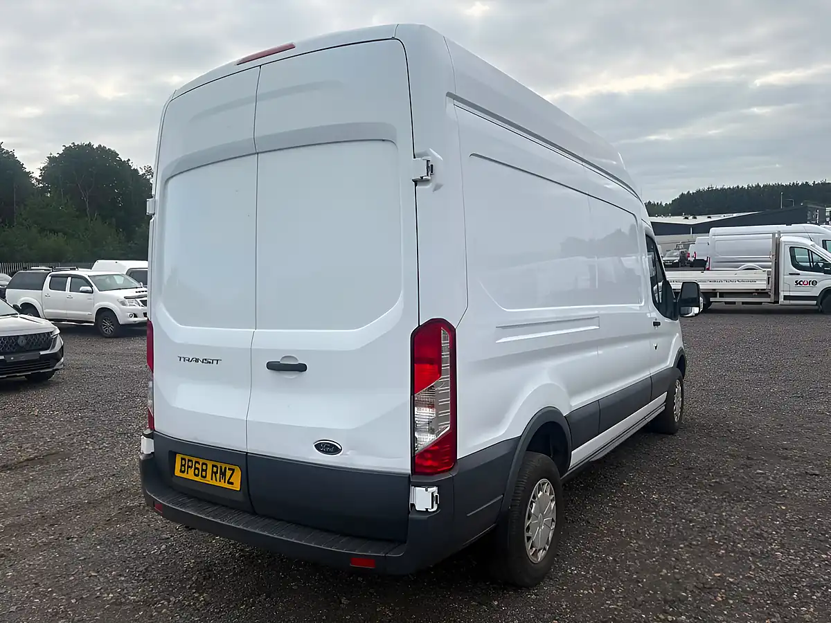Used 2019 Ford Transit 350 White - Interior and Exterior details 7
