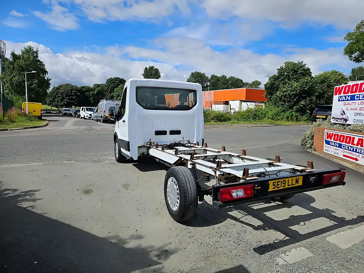 Used 2019 Ford Transit Chassis Cab White - Interior and Exterior details 6