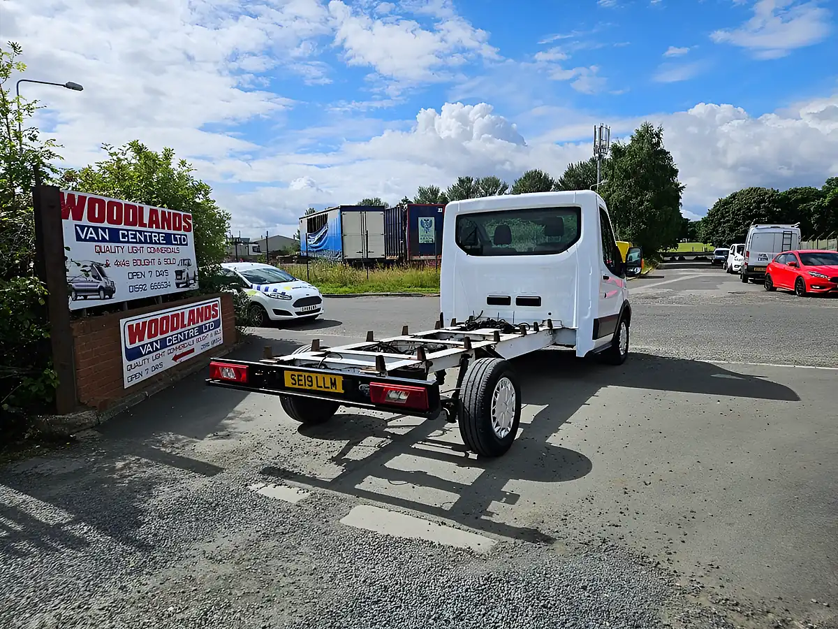 Used 2019 Ford Transit Chassis Cab White - Interior and Exterior details 8