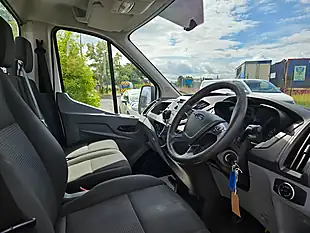 Used 2019 Ford Transit Chassis Cab White - Interior and Exterior details 9
