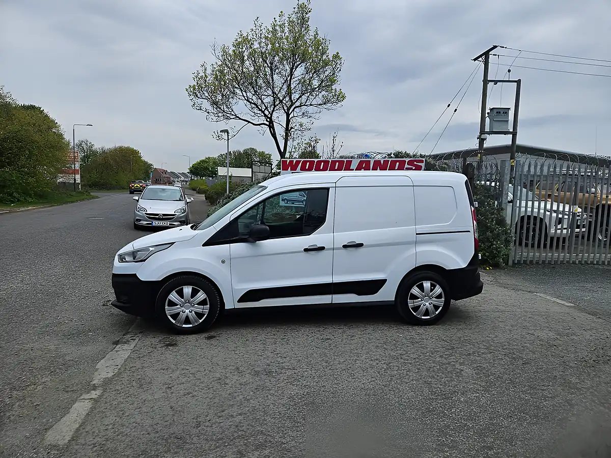 Used 2019 Ford Transit Connect 200 Base White - Interior and Exterior details 5