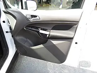 Used 2019 Ford Transit Connect 200 Limited White - Interior and Exterior details 16