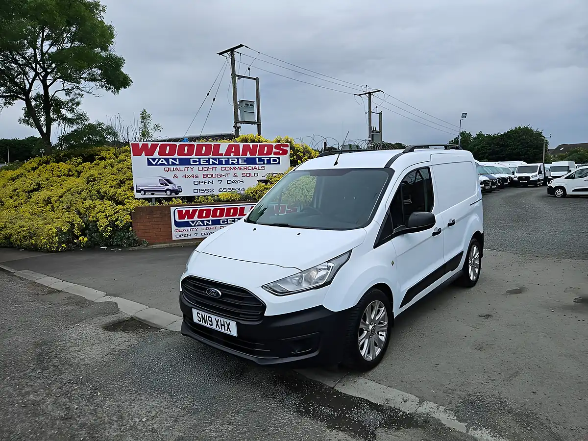 Used 2019 Ford Transit Connect 200 Swb White - Interior and Exterior details 4