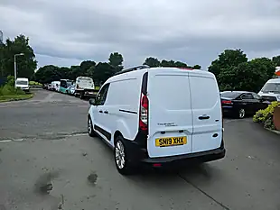 Used 2019 Ford Transit Connect 200 Swb White - Interior and Exterior details 6