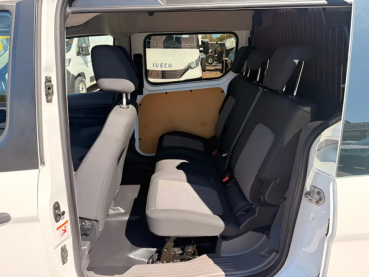 Used 2019 Ford Transit Connect 230 Leader White - Interior and Exterior details 17