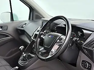 Used 2019 Ford Transit Connect 240 Limited Frozen White - Interior and Exterior details 9