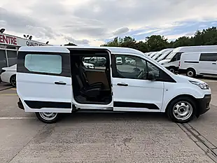 Used 2019 Ford Transit Connect Leader Crew Van L2 White - Interior and Exterior details 3