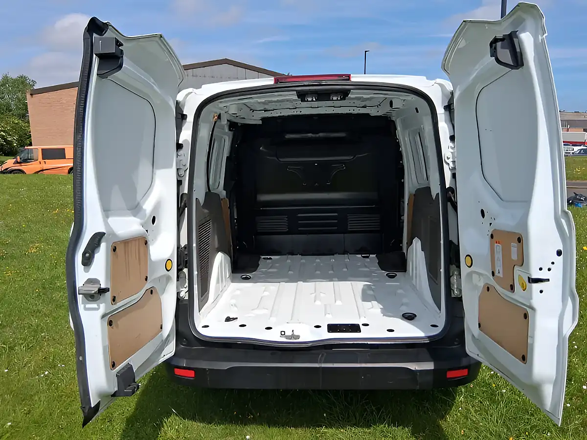 Used 2019 Ford Transit Connect Leader White - Interior and Exterior details 10