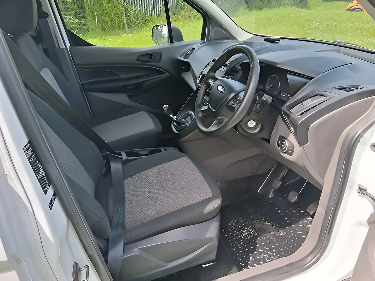 Used 2019 Ford Transit Connect Leader White - Interior and Exterior details 12