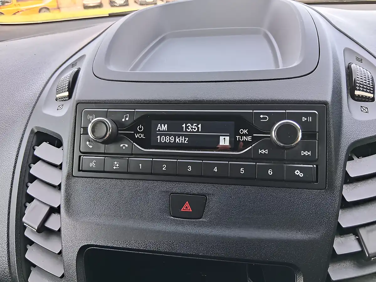 Used 2019 Ford Transit Connect Leader White - Interior and Exterior details 16