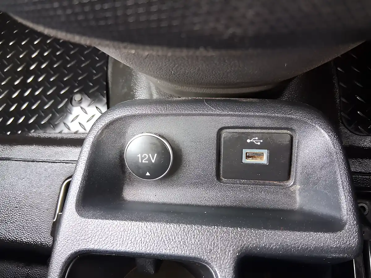 Used 2019 Ford Transit Connect Leader White - Interior and Exterior details 17