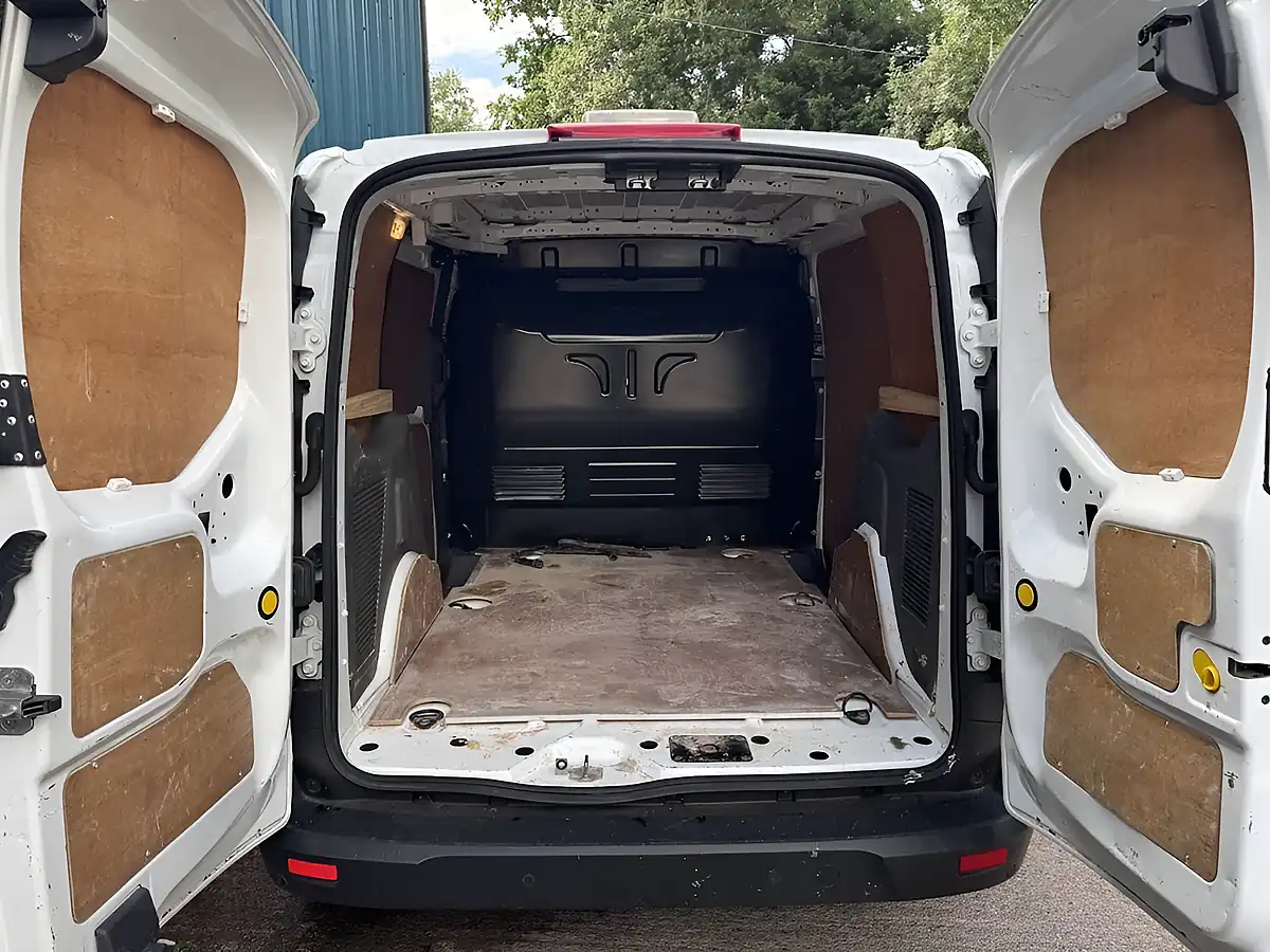 Used 2019 Ford Transit Connect Leader White - Interior and Exterior details 8