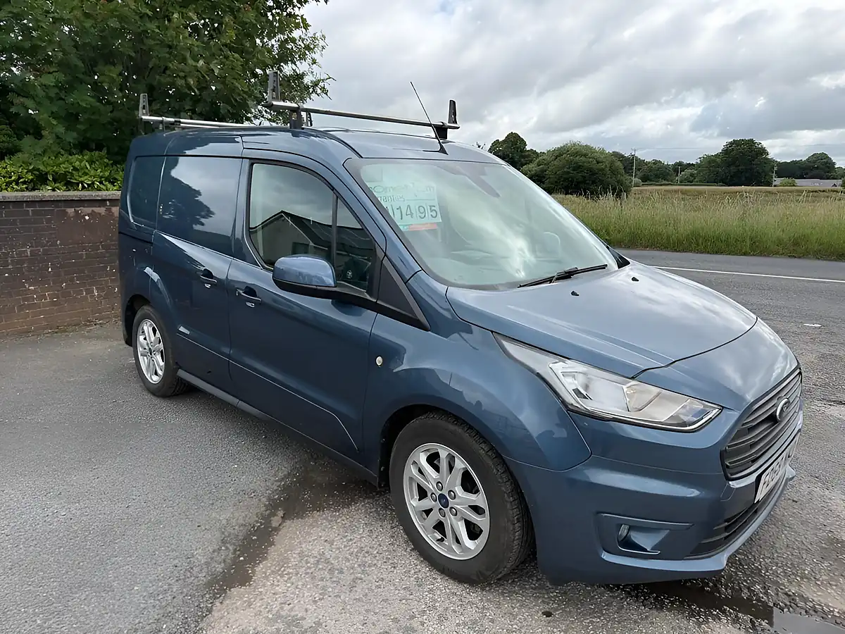 Used 2019 Ford Transit Connect Limited Blue - Interior and Exterior details 2