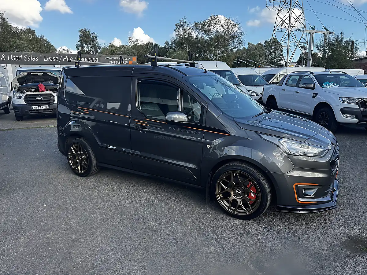 Used 2019 Ford Transit Connect Limited Grey - Interior and Exterior details 3