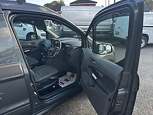 Used 2019 Ford Transit Connect Limited Grey - Interior and Exterior details 4