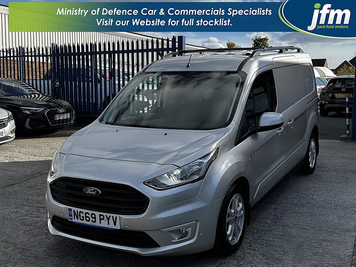 Used 2019 Ford Transit Connect Limited L2H1 Silver Metallic - Interior and Exterior details 10