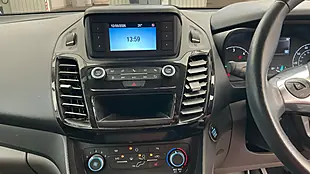 Used 2019 Ford Transit Connect Limited Silver - Interior and Exterior details 12