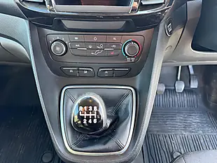 Used 2019 Ford Transit Connect Limited White - Interior and Exterior details 12