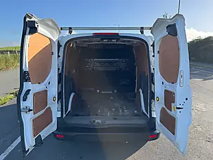 Used 2019 Ford Transit Connect Limited White - Interior and Exterior details 14